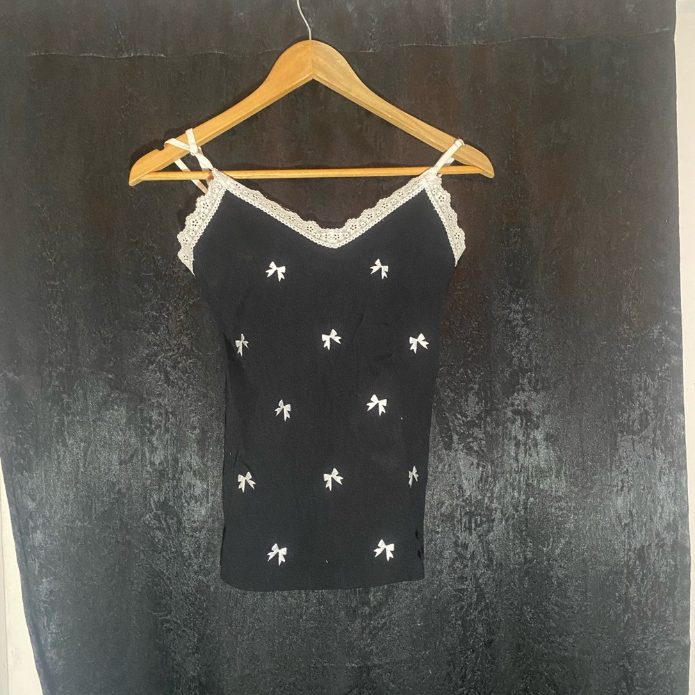 Black Lace Trimmed Women's Trendy Bow Tank Top
